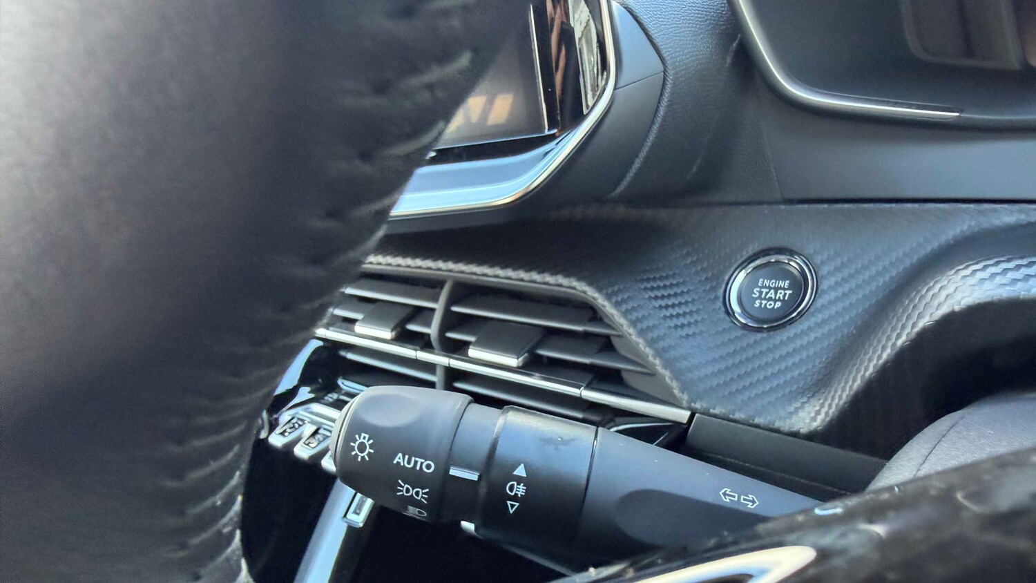 Used Peugeot 208 for sale - 77860925: Photo 18