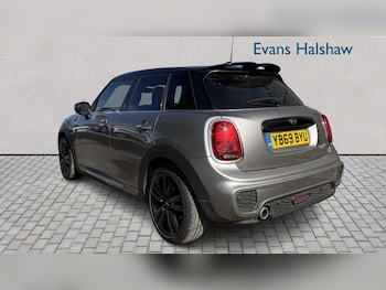 Used MINI Hatch 2019 for sale - 79486863: Photo