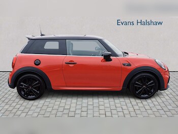 Used MINI Hatch 2022 for sale - 77858609: Photo