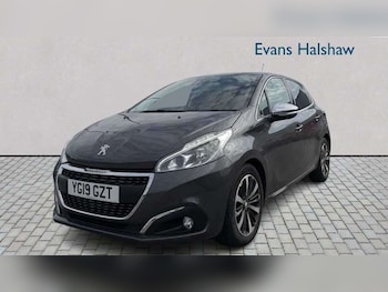 Used Peugeot 208 2019 for sale - 79172518: Photo