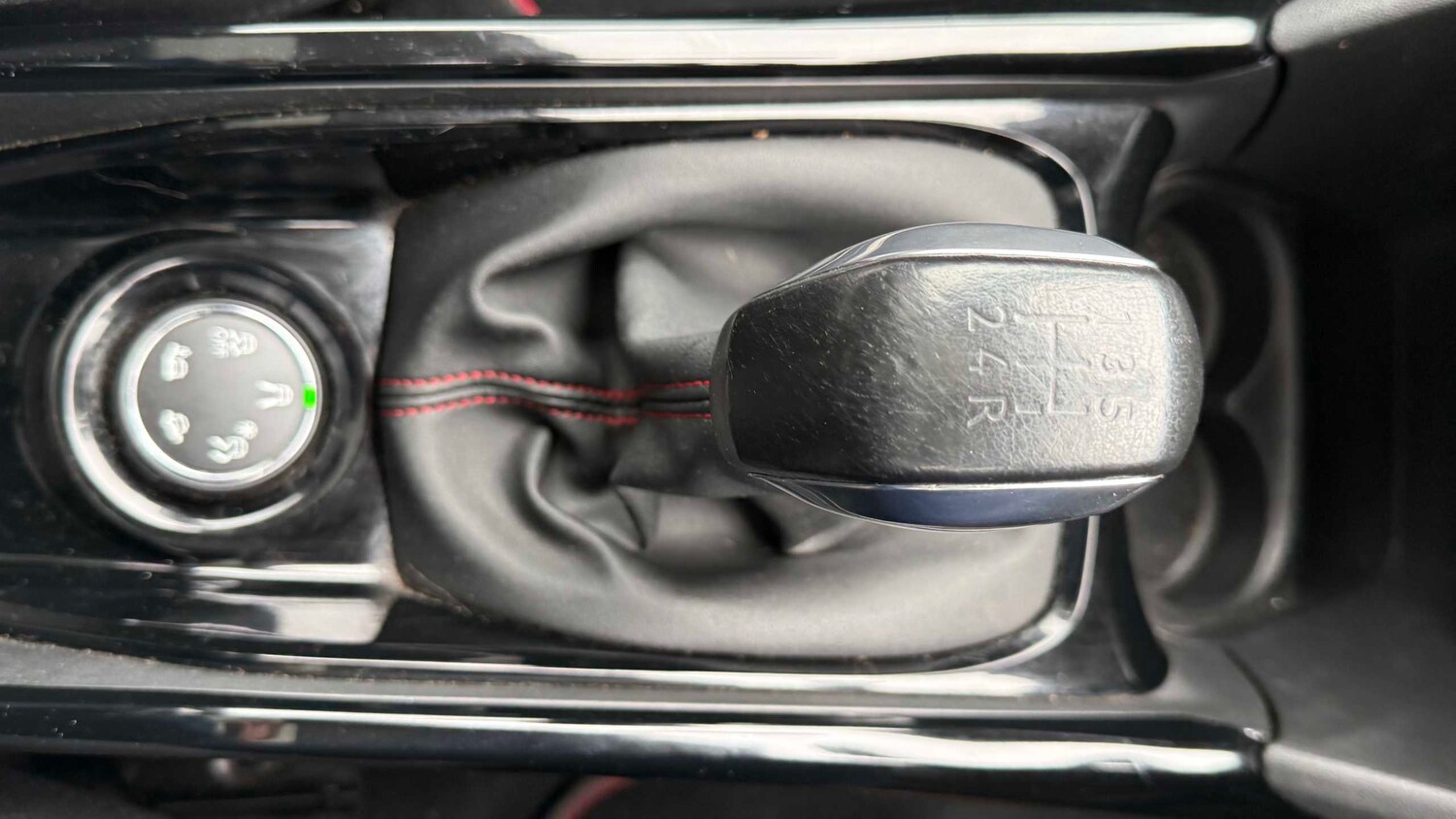 Used Peugeot 2008 2018 for sale - 78104971: Photo 23