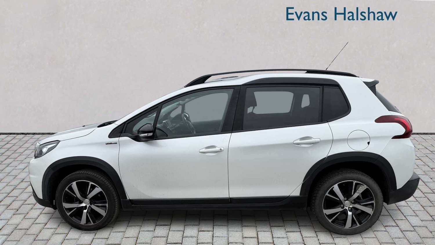 Used Peugeot 2008 2018 for sale - 78104971: Photo 4