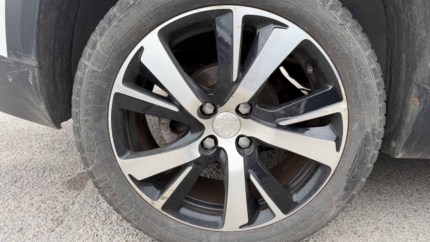 Used Peugeot 2008 2018 for sale - 78104971: Photo 9