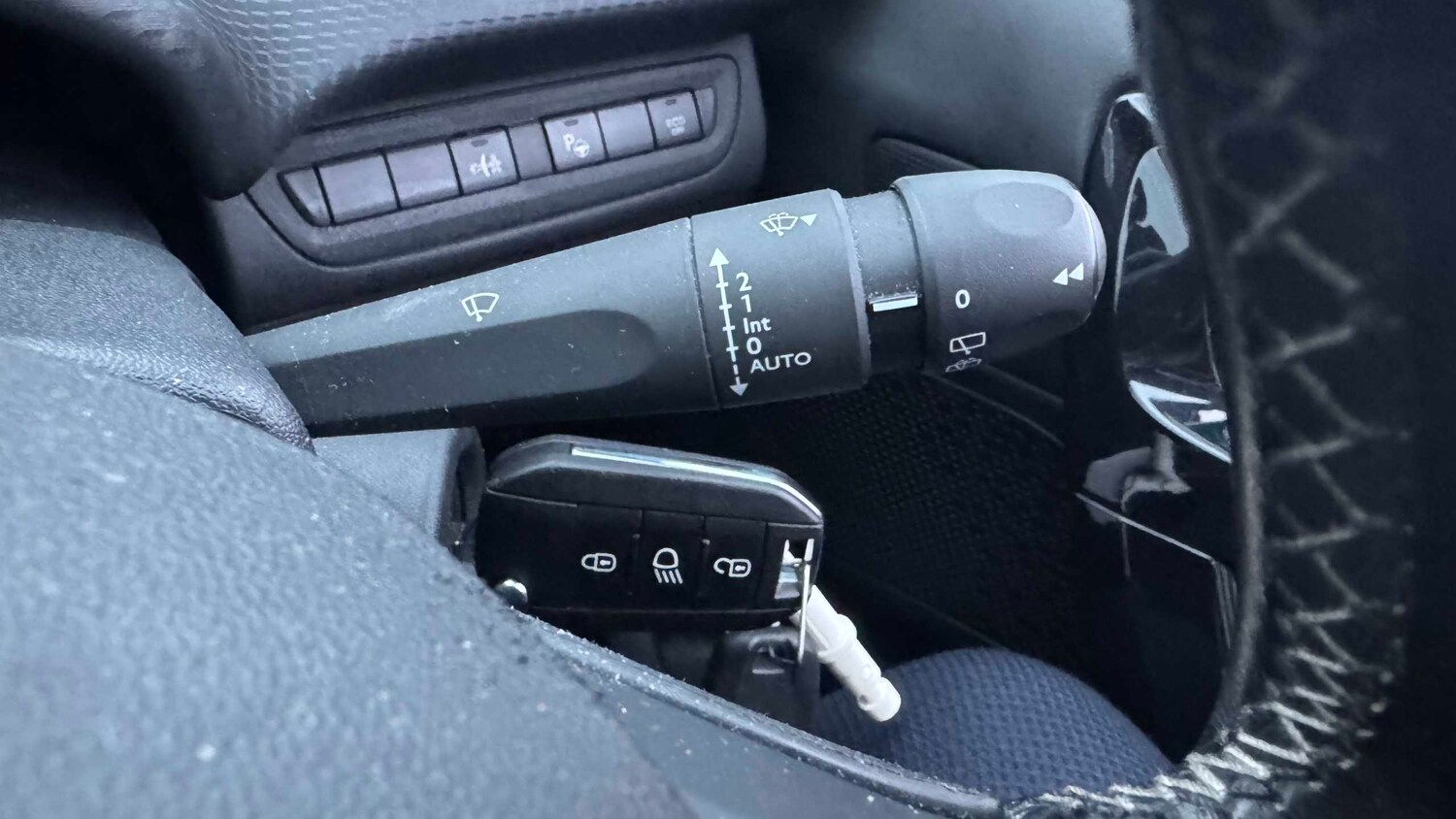 Used Peugeot 208 for sale - 77862044: Photo 14