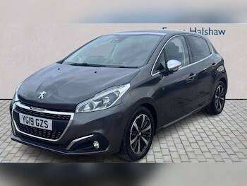 Used Peugeot 208 2019 for sale - 77862044: Photo