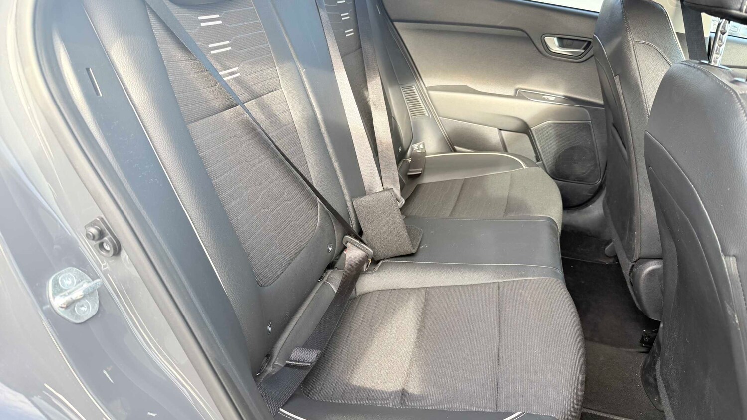 Used Kia Stonic for sale - 77859037: Photo 12