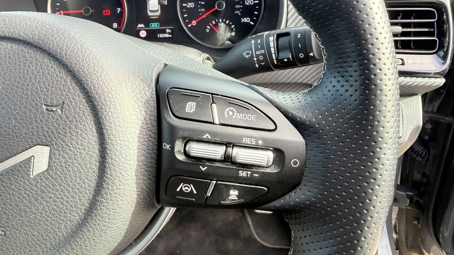 Used Kia Stonic for sale - 77859037: Photo 16