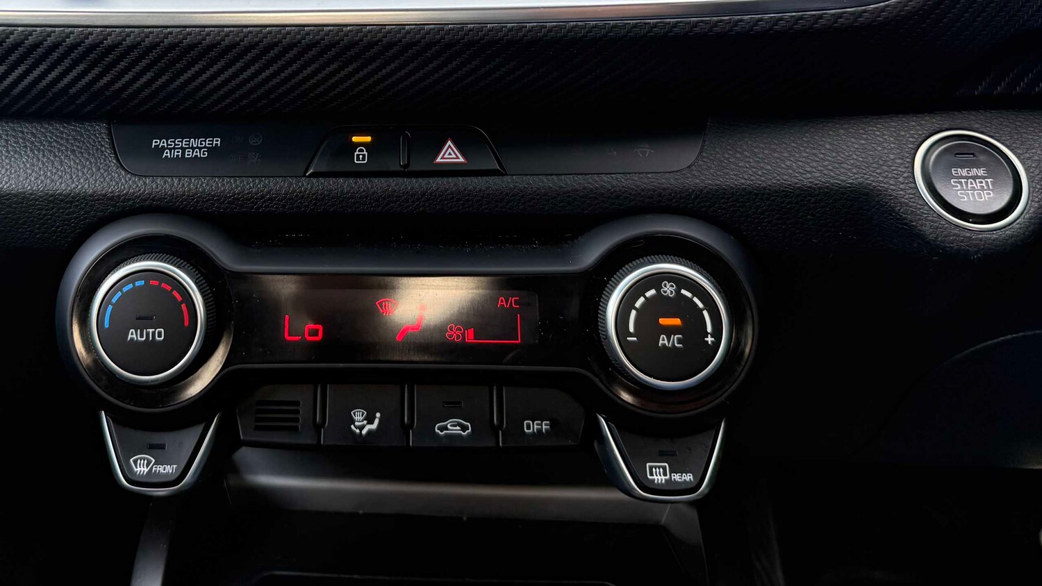 Used Kia Stonic for sale - 77859037: Photo 19