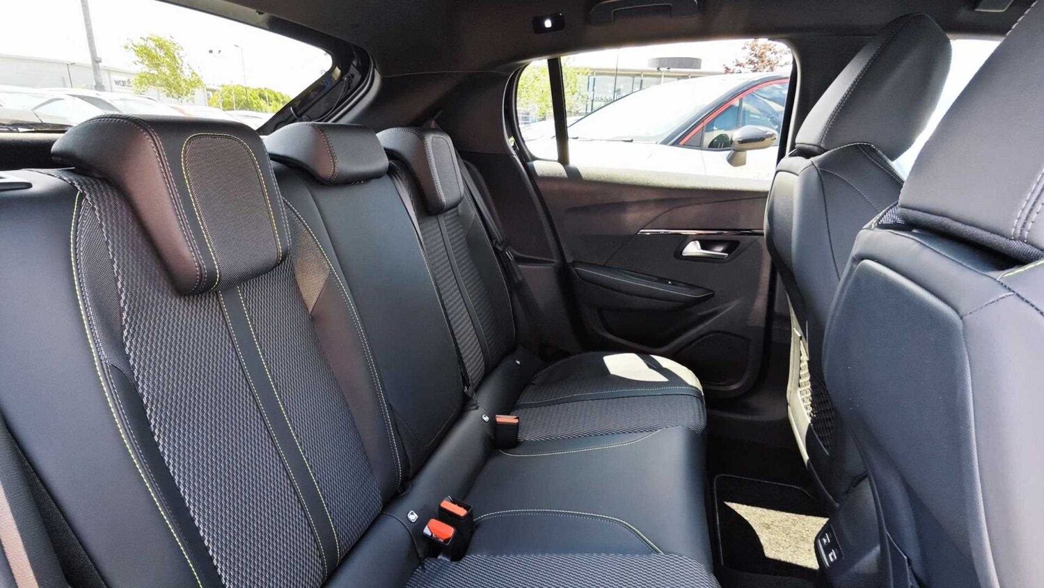 Used Peugeot 208 for sale - 77862215: Photo 16