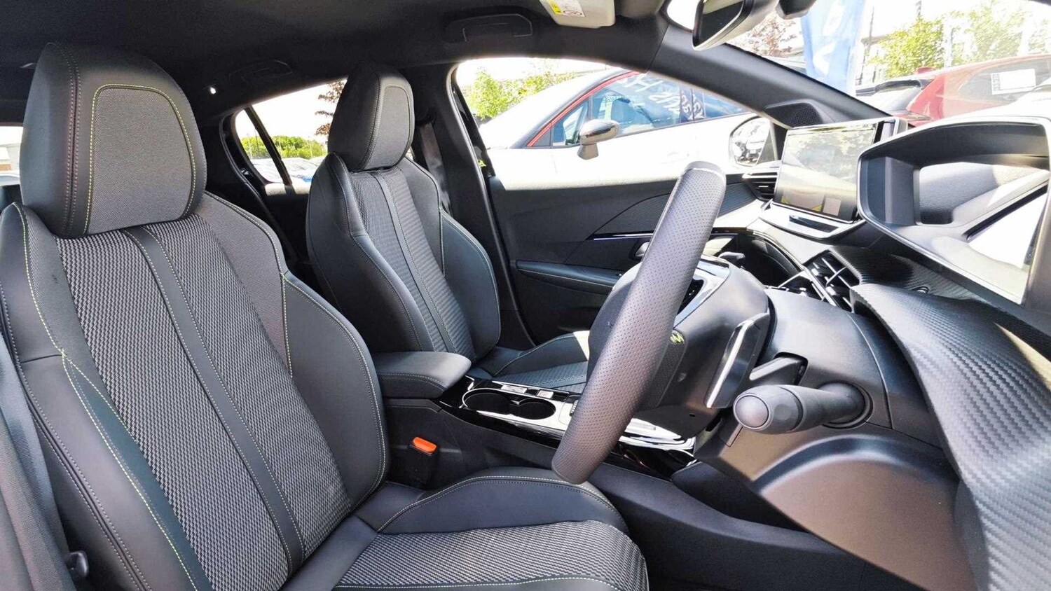 Used Peugeot 208 for sale - 77862215: Photo 19