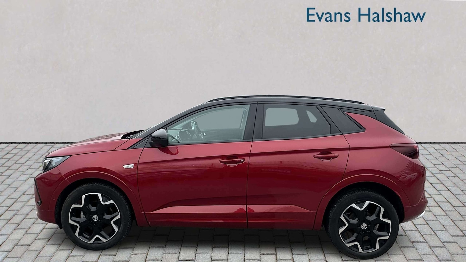 Used Vauxhall Grandland 2024 for sale - 77859648: Photo 2