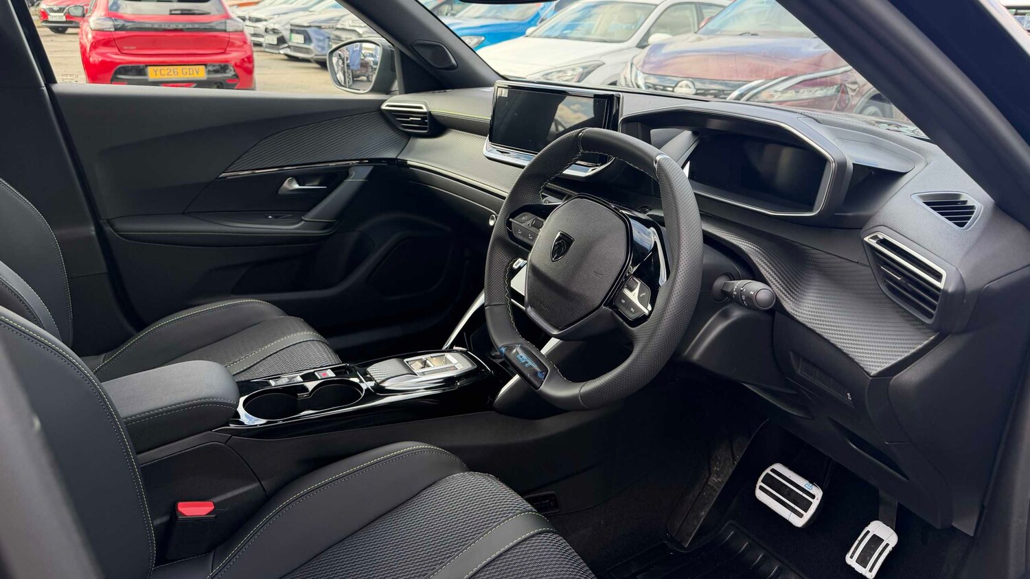 Used Peugeot 2008 for sale - 77862030: Photo 15