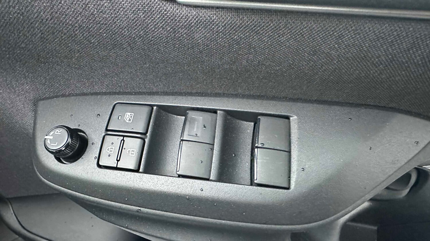 Used Toyota Yaris for sale - 77858290: Photo 14