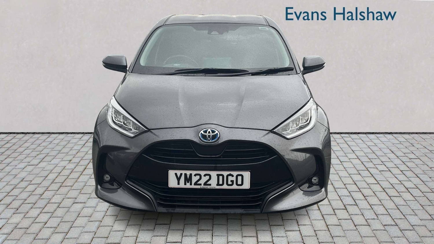 Used Toyota Yaris for sale - 77858290: Photo 2