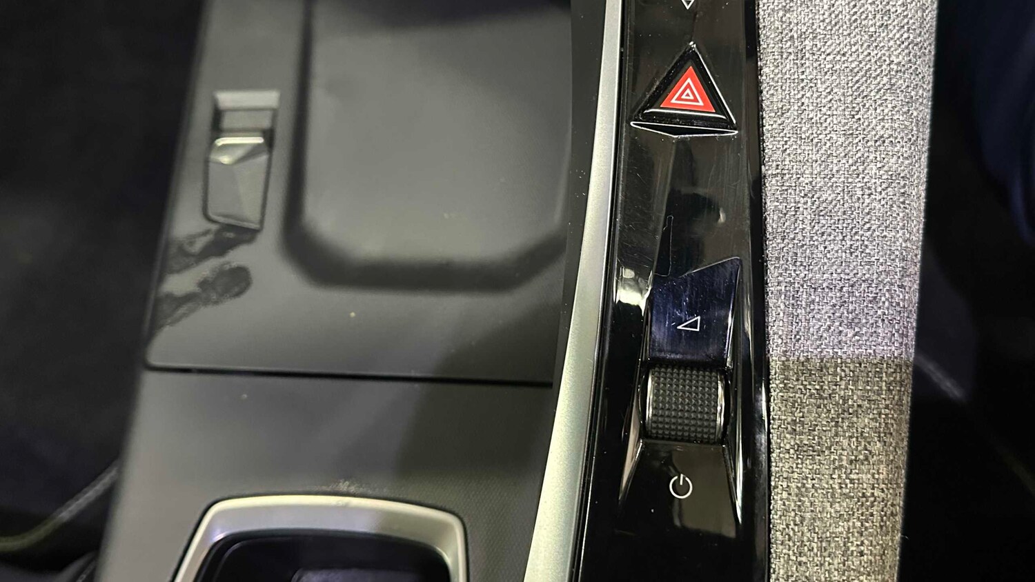 Used Peugeot 3008 for sale - 77862321: Photo 17