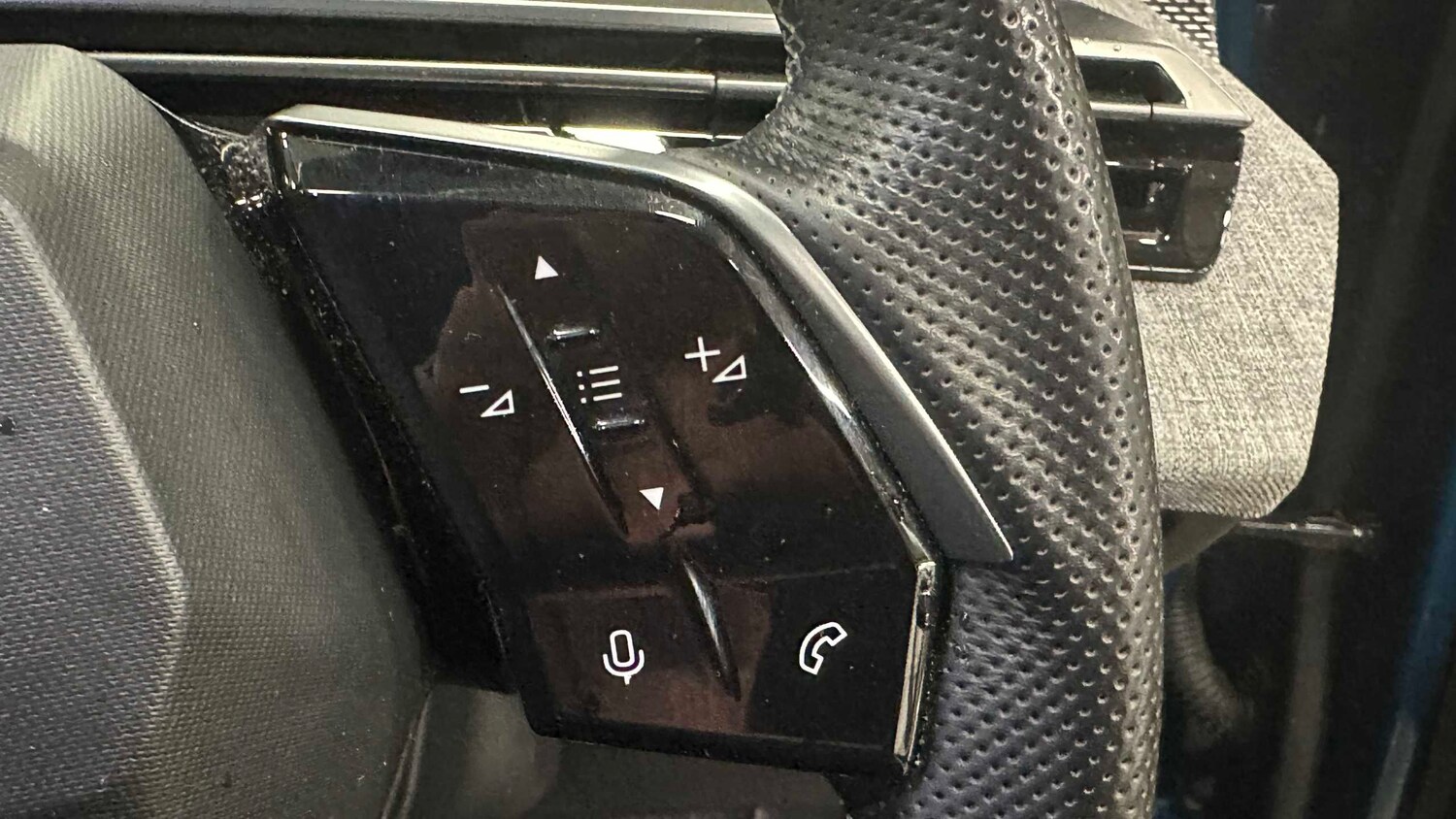 Used Peugeot 3008 for sale - 77862321: Photo 19