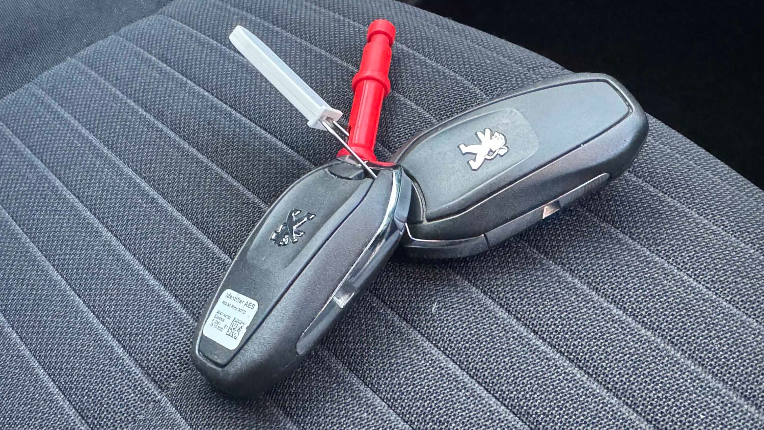 Used Peugeot 2008 for sale - 77860613: Photo 30