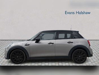 Used MINI Cooper 2023 for sale - 78893749: Photo