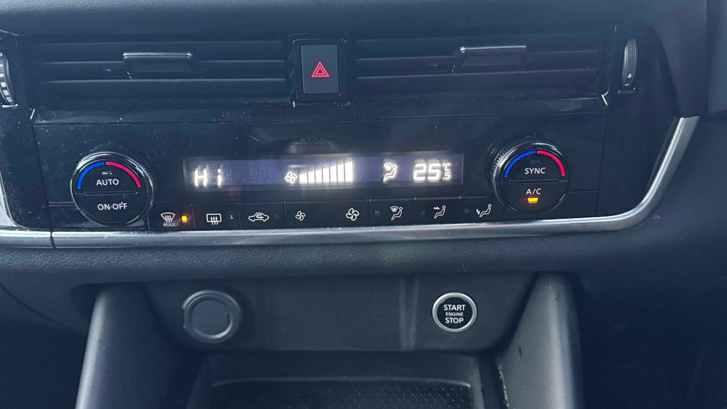 Used Nissan Qashqai for sale - 77860194: Photo 22