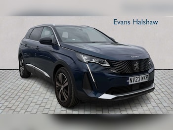 Used Peugeot 5008 2023 for sale - 79455435: Photo