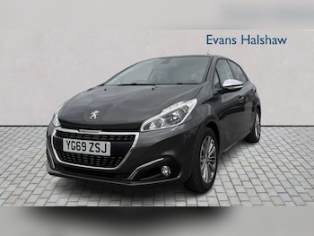 Used Peugeot 208 2019 for sale - 79271115: Photo