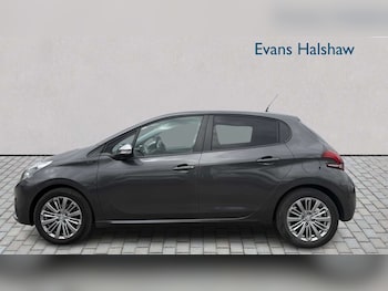 Used Peugeot 208 2019 for sale - 79271115: Photo