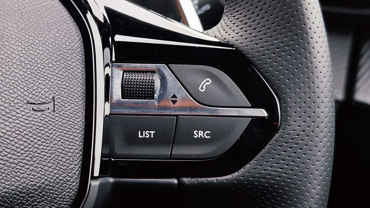 Used Peugeot 2008 2025 for sale - 77857215: Photo 27