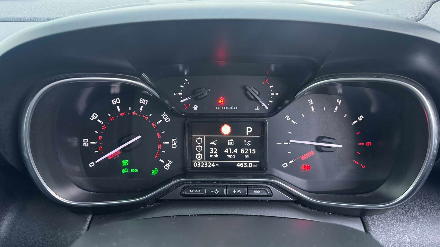 Used Citroen C3 Aircross for sale - 77860430: Photo 16