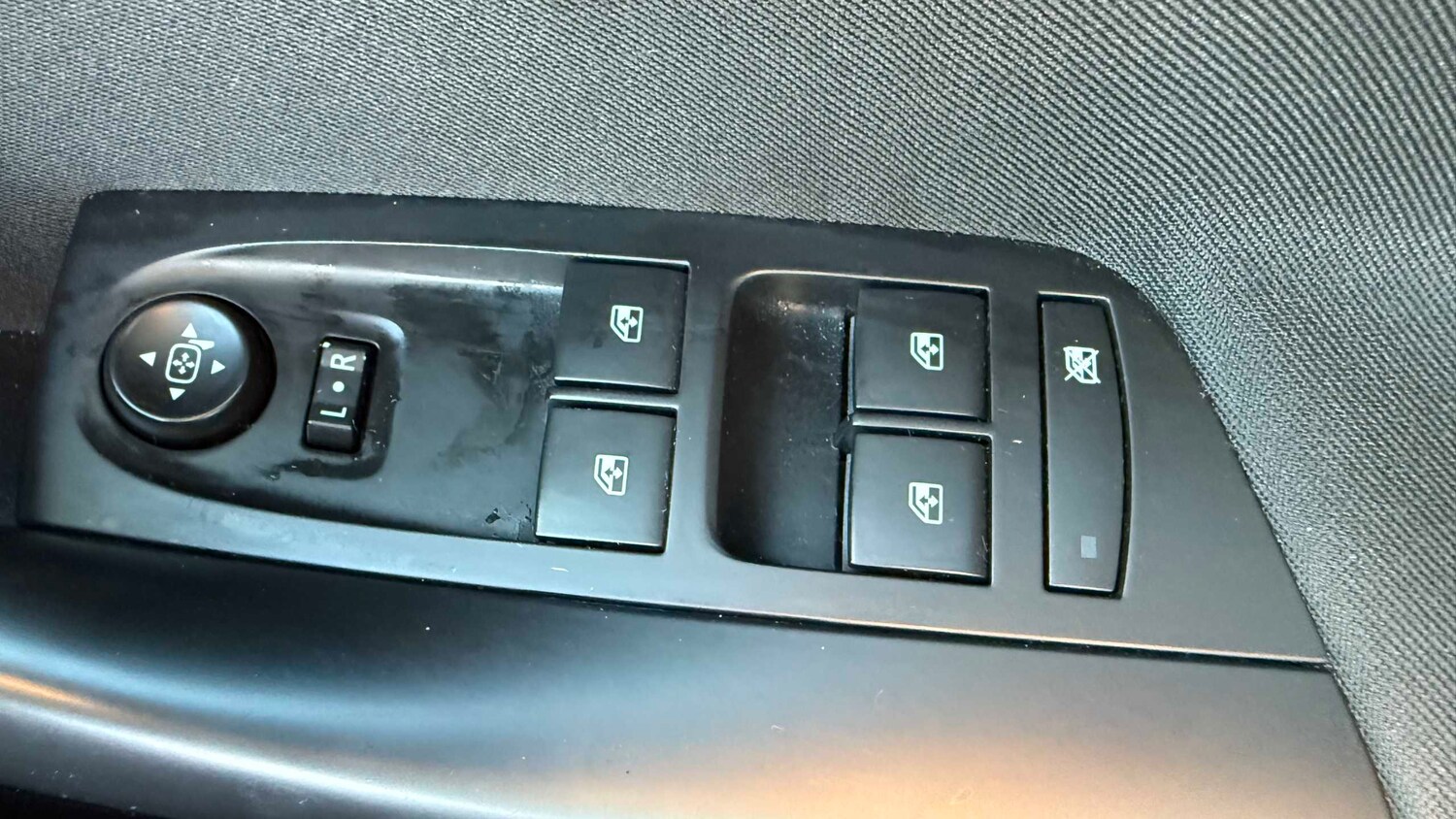 Used Vauxhall Astra 2017 for sale - 77913997: Photo 21