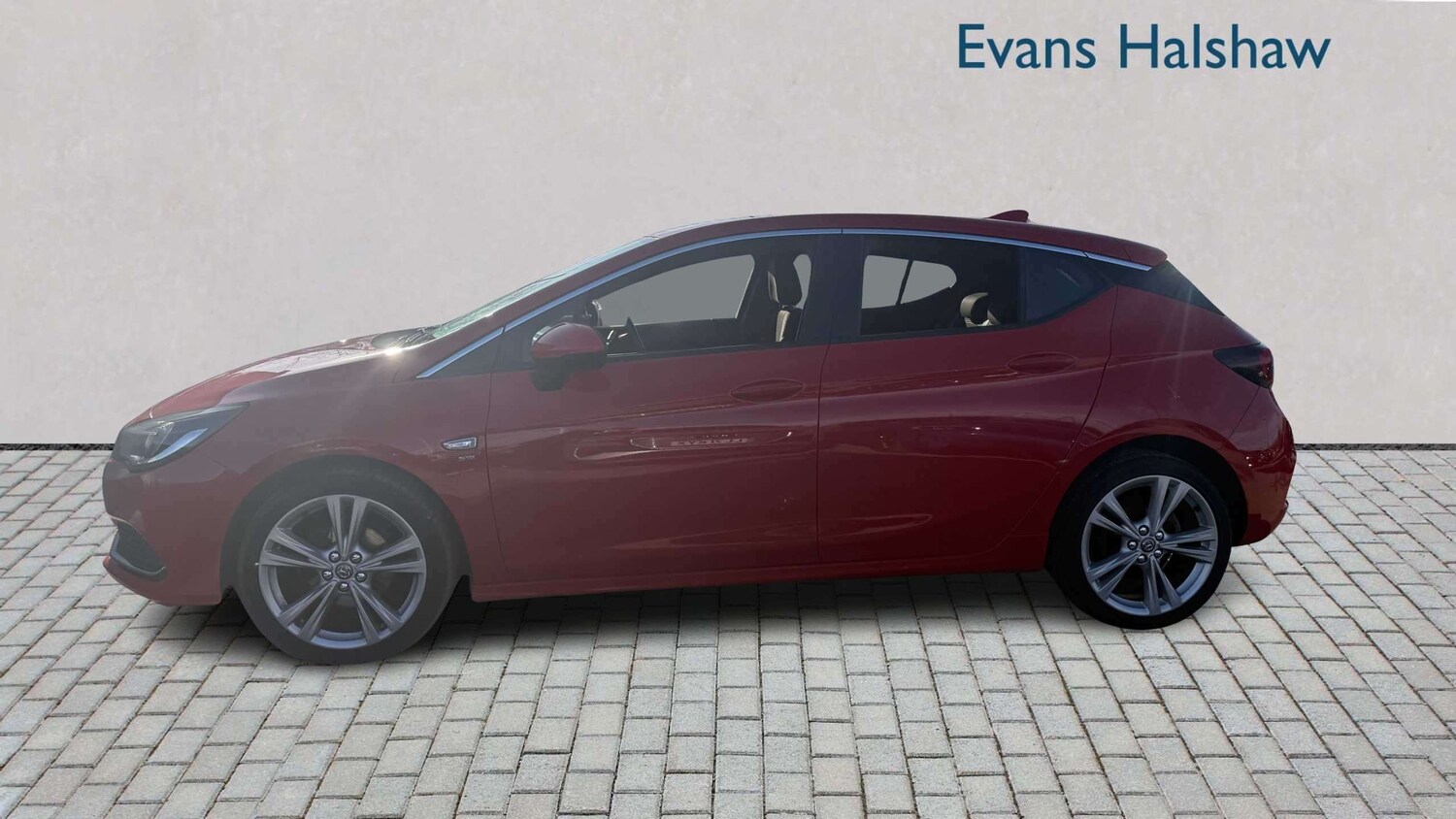 Used Vauxhall Astra 2017 for sale - 77913997: Photo 4