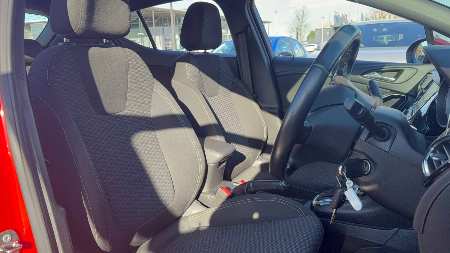 Used Vauxhall Astra 2017 for sale - 77913997: Photo 9