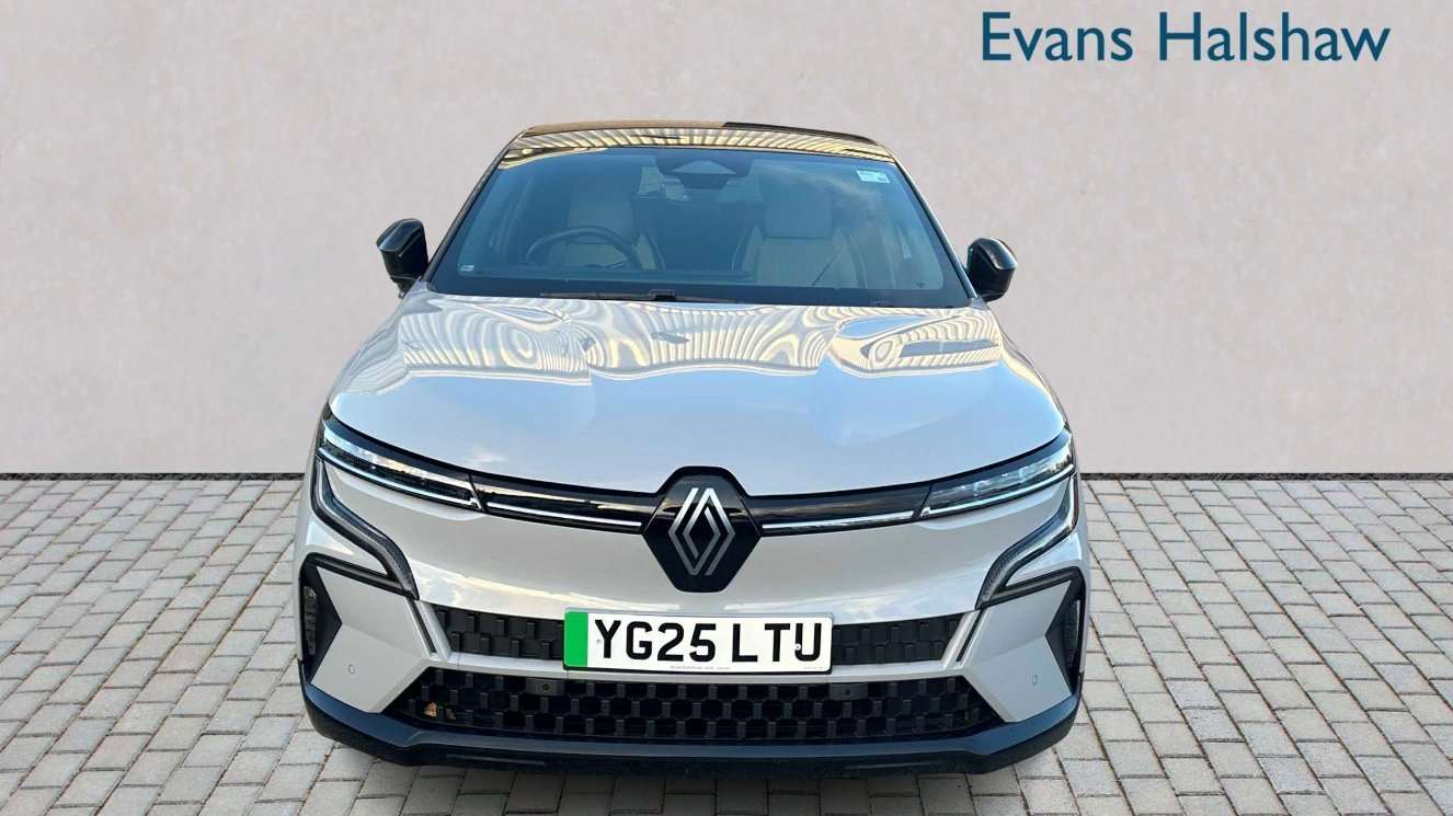 Used Renault Megane E Tech for sale - 77860472: Photo 2