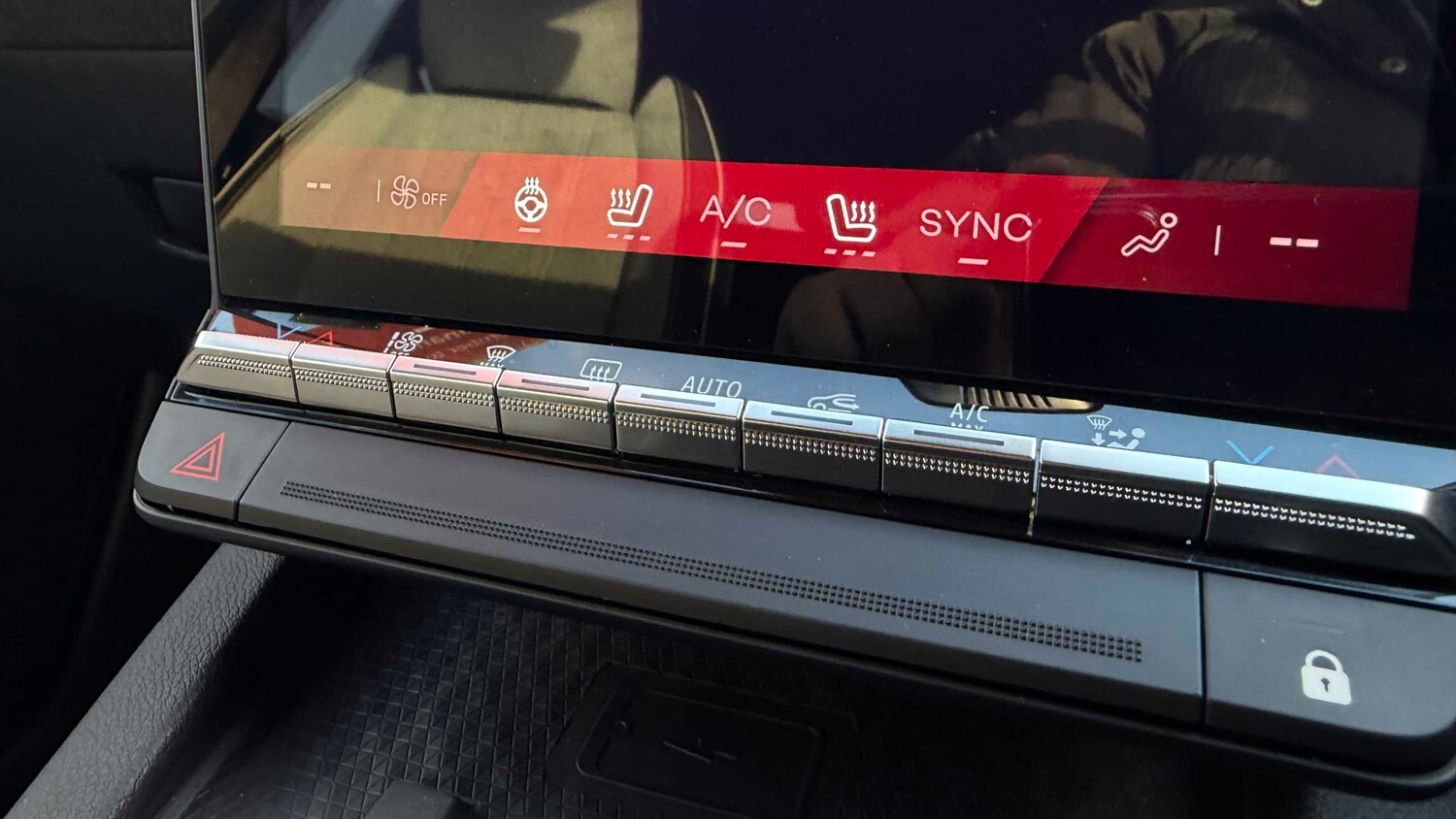 Used Renault Megane E Tech for sale - 77860472: Photo 20