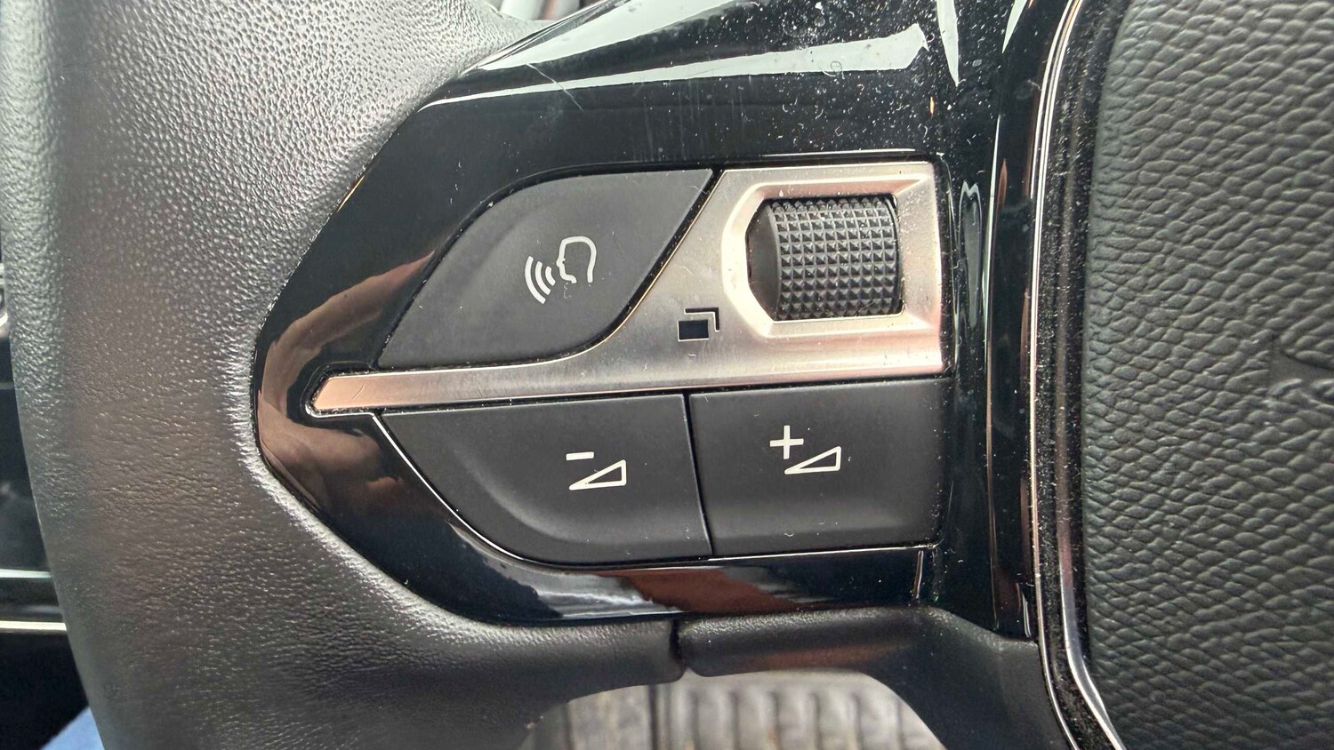 Used Peugeot 208 2021 for sale - 78010223: Photo 12