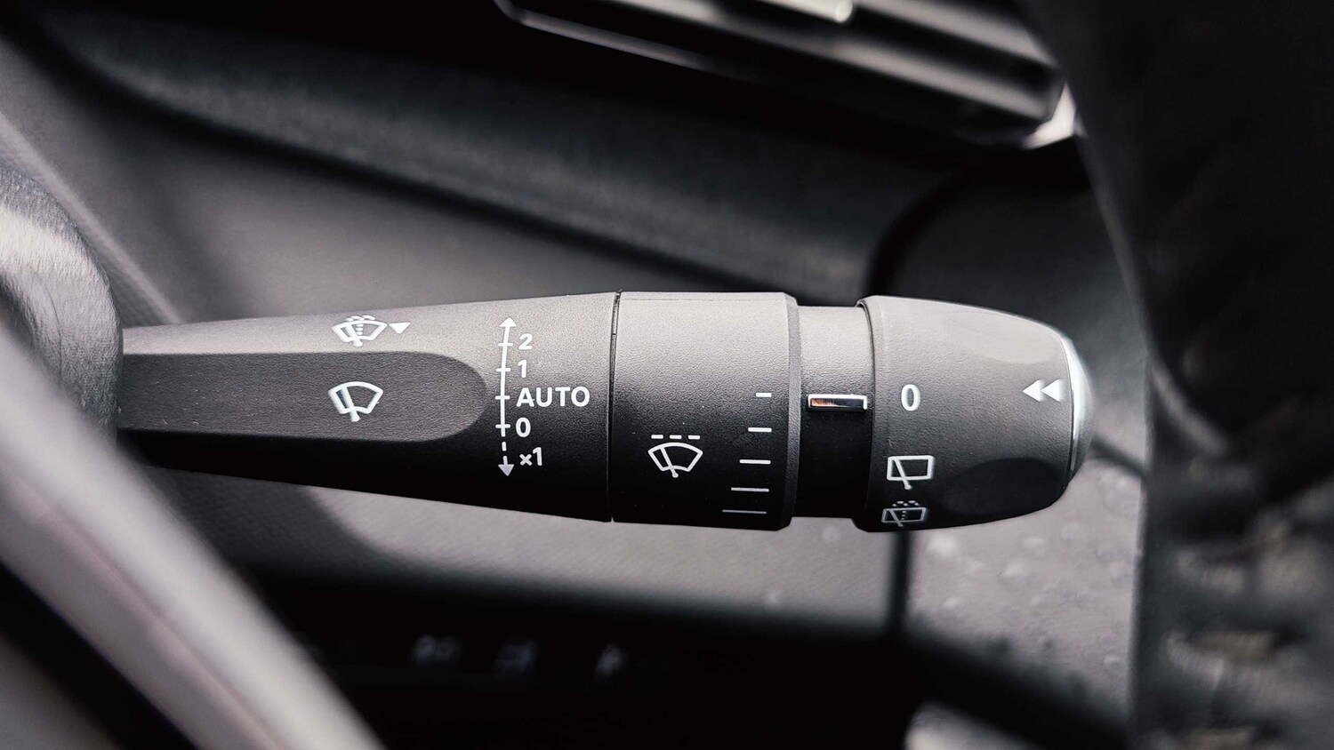 Used Peugeot 308 for sale - 77858520: Photo 29