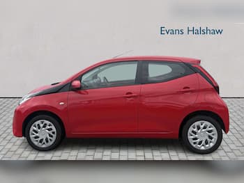 Used Toyota AYGO 2021 for sale - 79702711: Photo