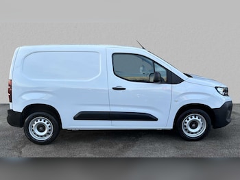 Used Vauxhall Combo 2026 for sale - 79397649: Photo