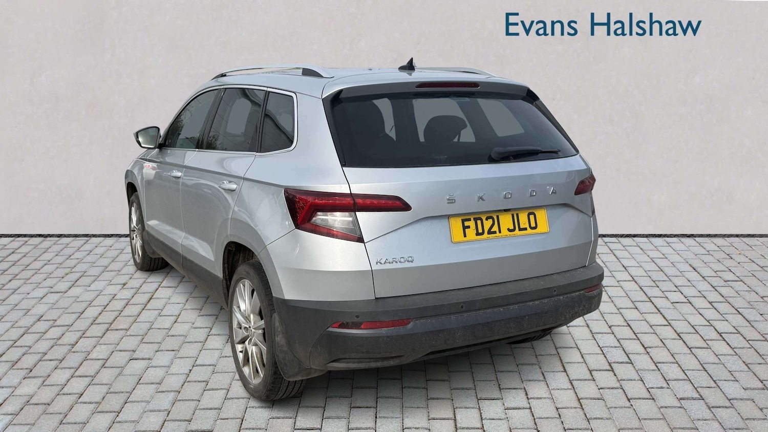 Used Skoda Karoq 2021 for sale - 78208946: Photo 5