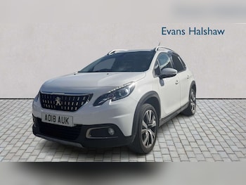 Used Peugeot 2008 2018 for sale - 79078796: Photo