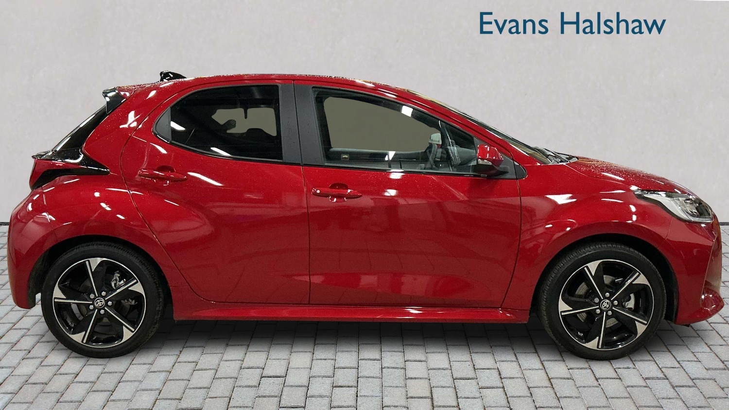 Used Toyota Yaris 2025 for sale - 77859584: Photo 4
