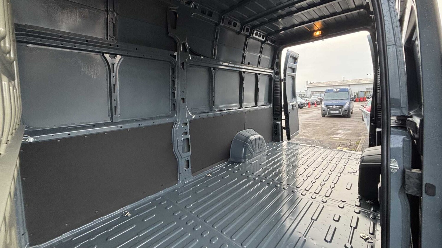 Used Citroen Relay for sale - 77861416: Photo 15