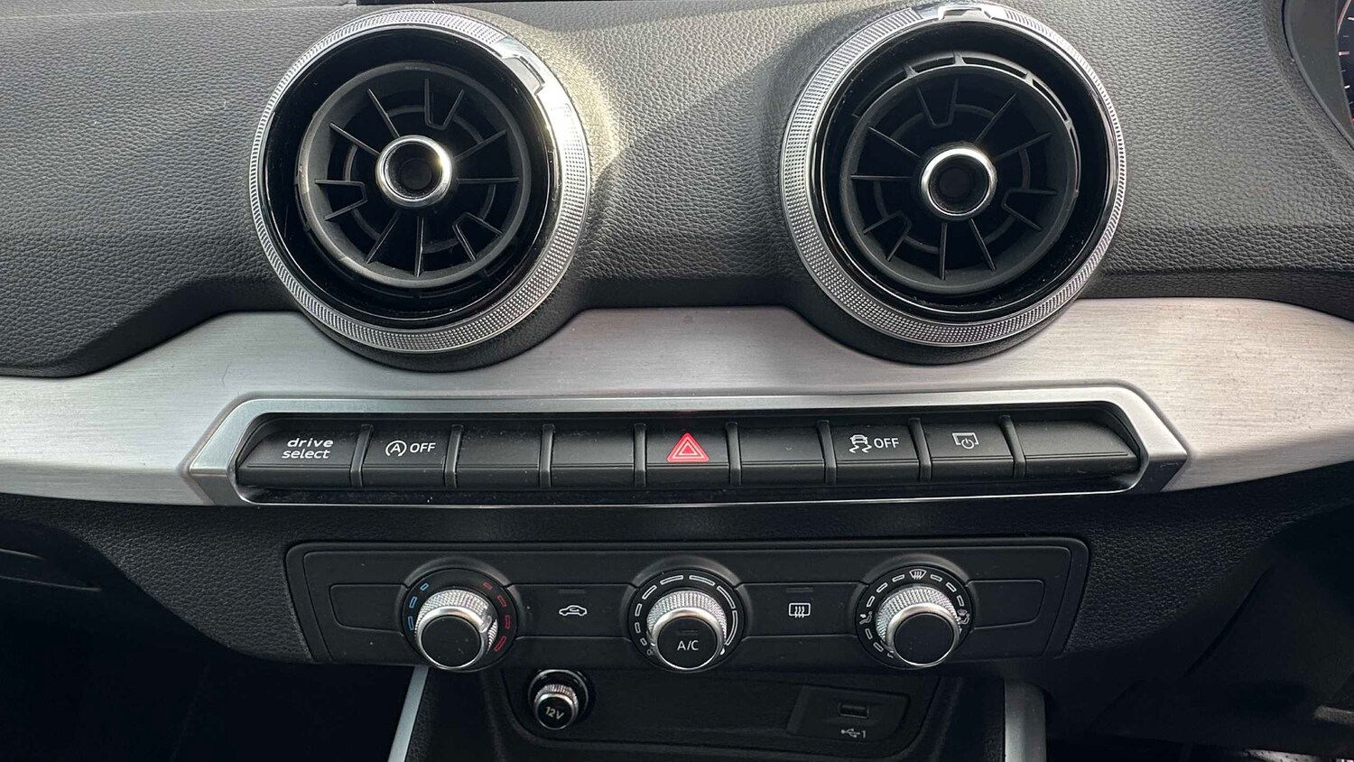 Used Audi Q2 for sale - 77862559: Photo 21