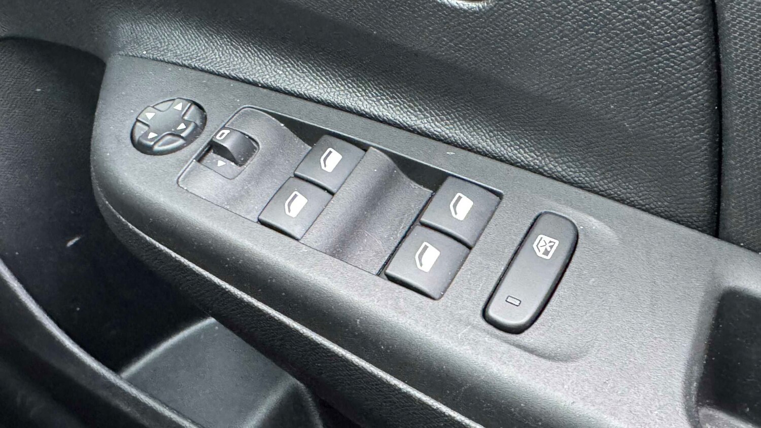 Used Vauxhall Corsa for sale - 77862280: Photo 20