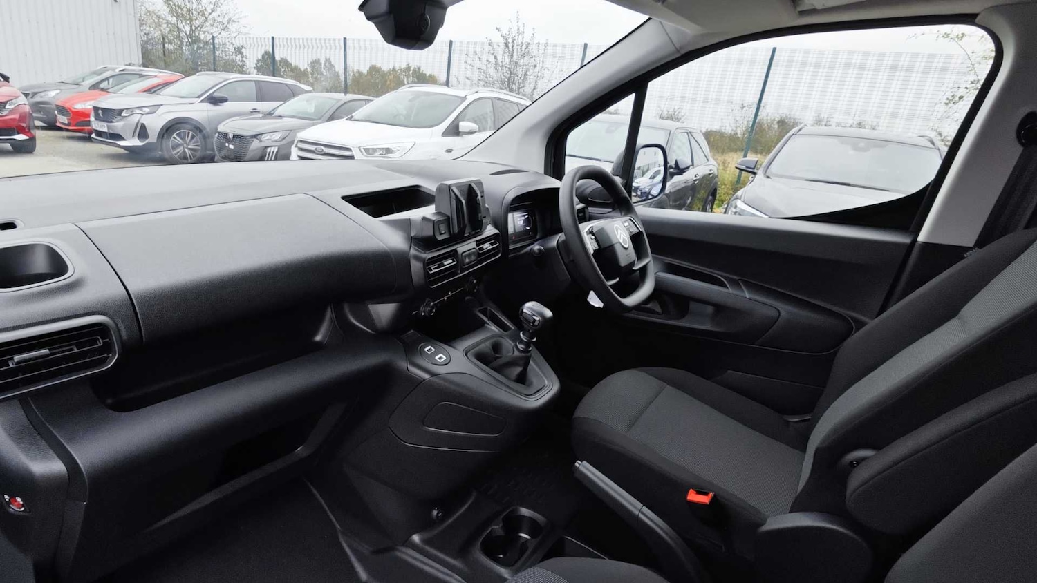 Used Citroen Berlingo 2025 for sale - 77960888: Photo 10