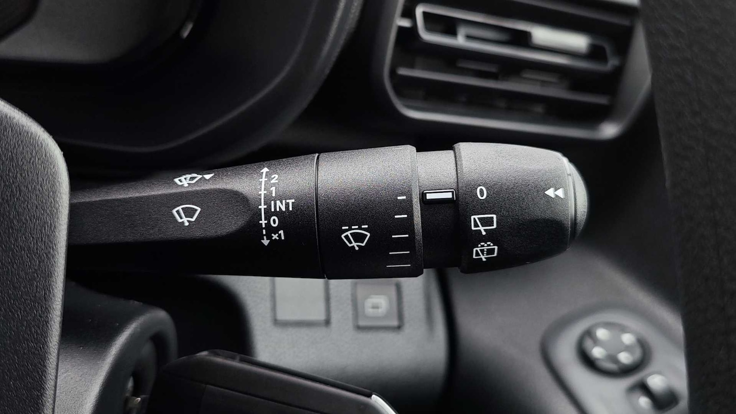 Used Citroen Berlingo 2025 for sale - 77960888: Photo 19