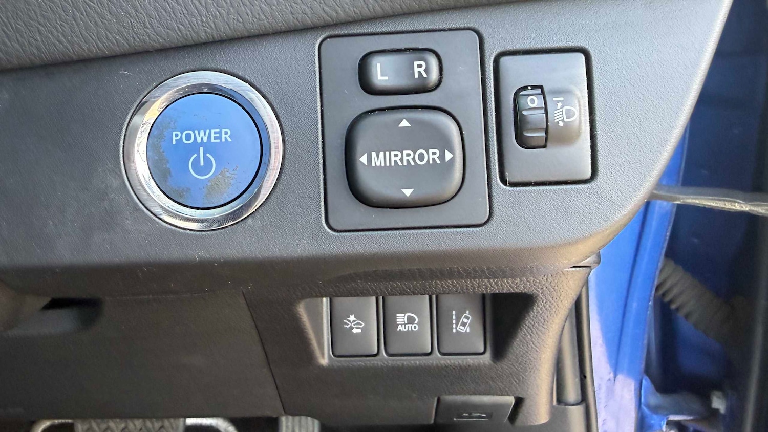 Used Toyota Yaris 2018 for sale - 77928752: Photo 17