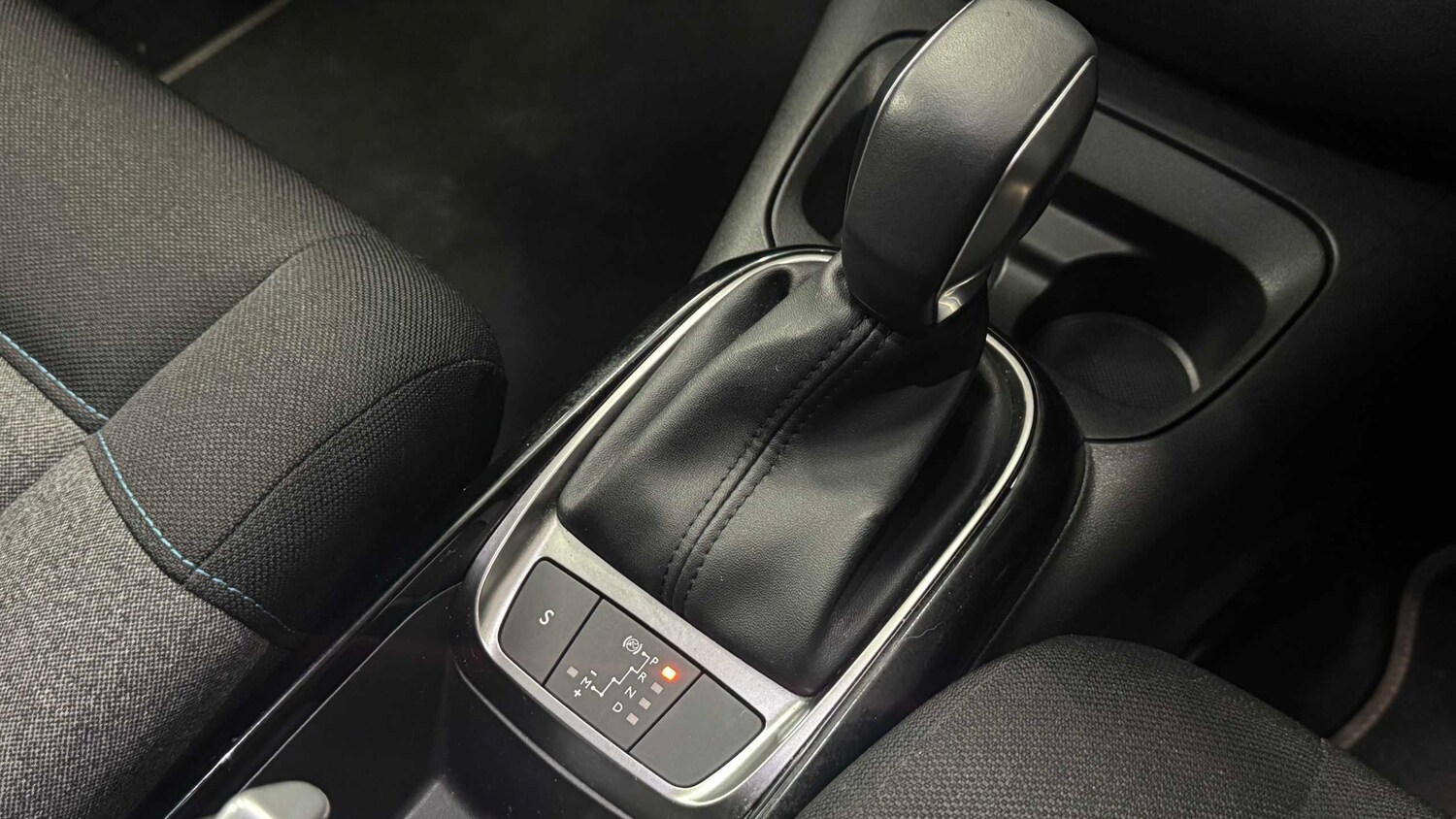 Used Citroen C4 Cactus for sale - 77857400: Photo 12