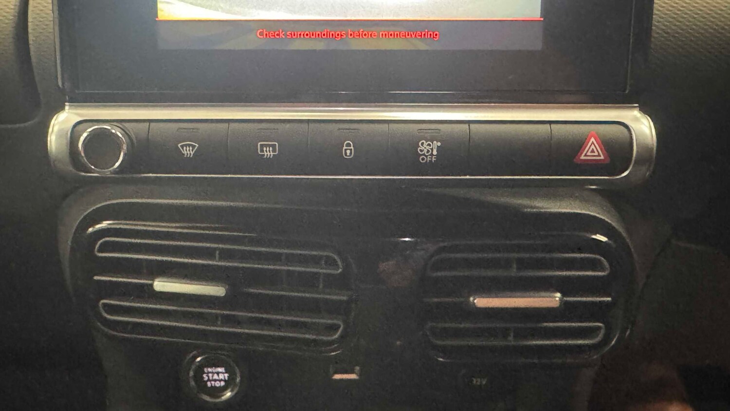 Used Citroen C4 Cactus for sale - 77857400: Photo 14