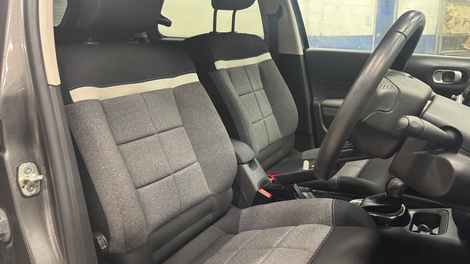 Used Citroen C4 Cactus for sale - 77857400: Photo 22