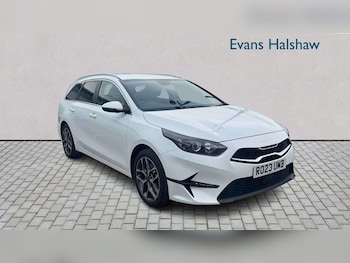 Used Kia Ceed 2023 for sale - 78551373: Photo